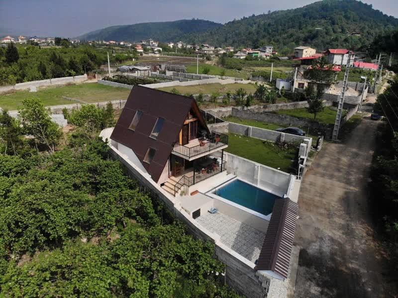 اقامتگاه جنگلی استخردار در تنکابن