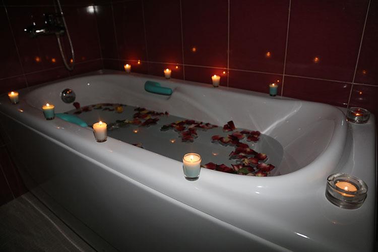 سوئیت یکخوابه 2 نفره ویژه گچساران