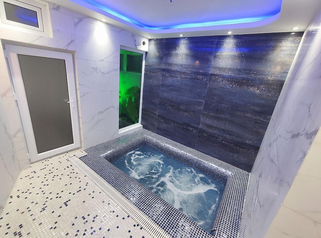 خانه آرامش جکوزی دار در بابلسر