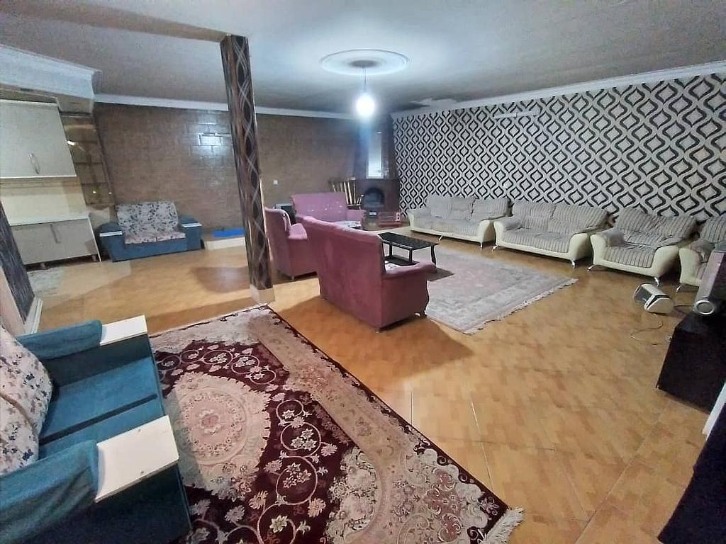 منزل حیاط دار دربستی آتشگاه کرج