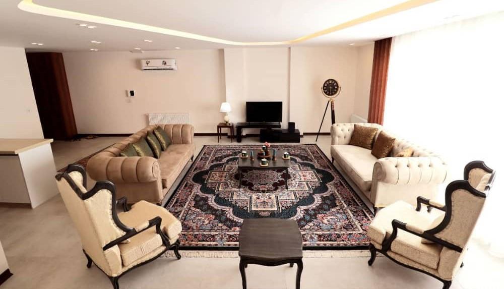 منزل مبله سه خواب در پاسداران شیراز