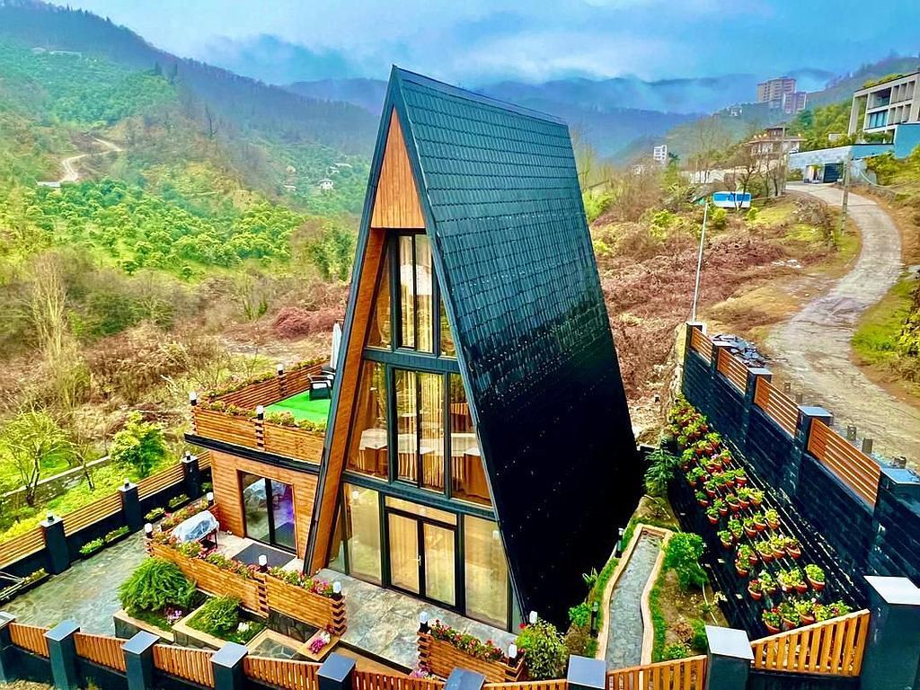 کلبه استخردار دو خوابه ریکادو در رامسر