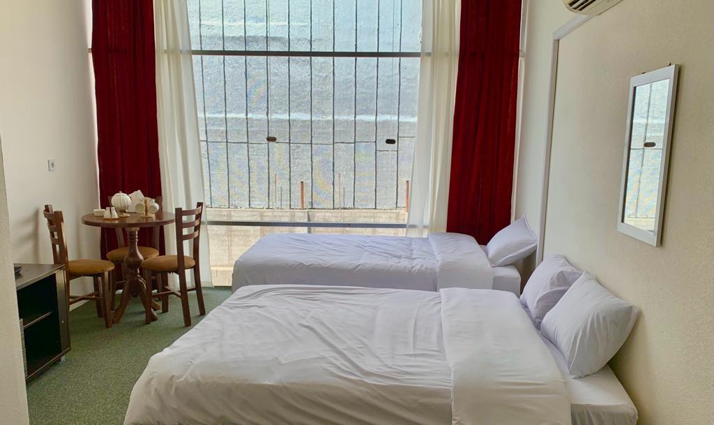 اتاق 107 سه تخته اقامتگاه آفتاب