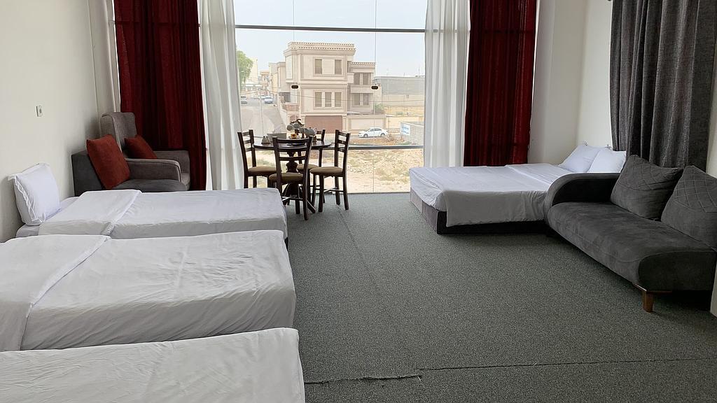اتاق 109 پنج تخته اقامتگاه آفتاب