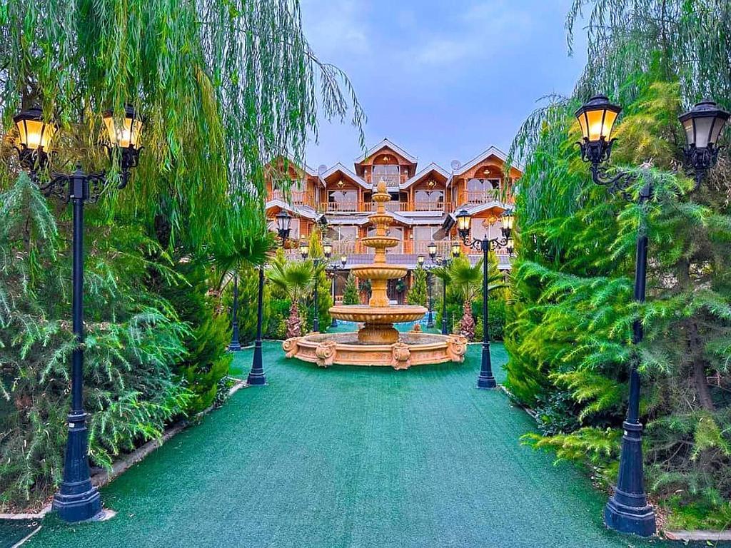 اجاره ویلا 6 خوابه مستر با استخر در کردان