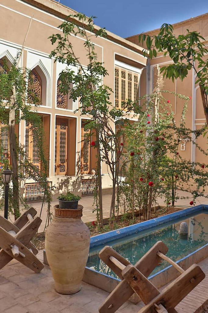 بوتیک هتل سنتی توریستی گیوا در یزد