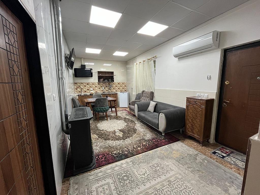 سوئیت جکوزی دار آبگرم معدنی در محلات