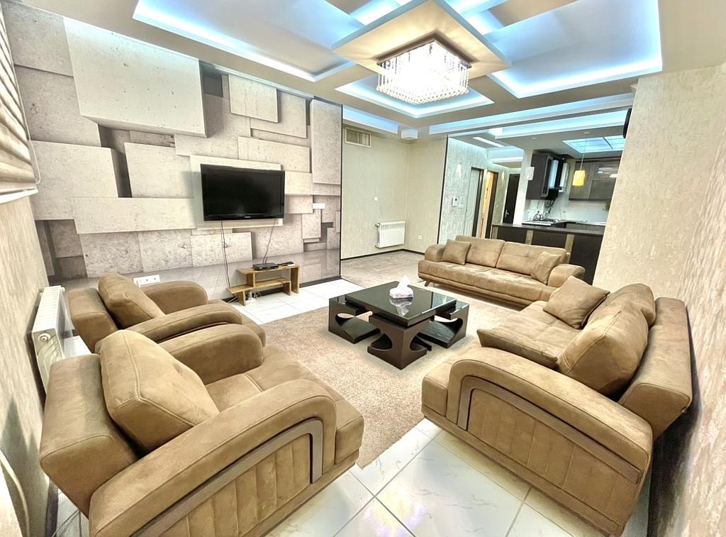 واحد لوکس دوخوابه در حافظیه شیراز