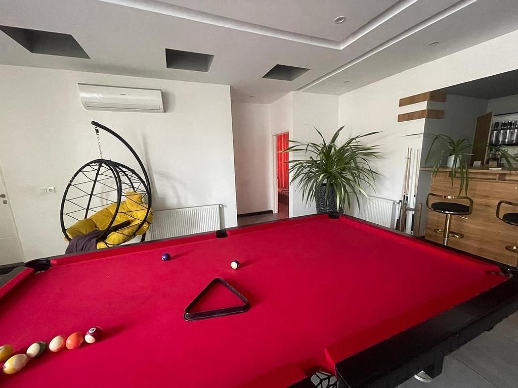 ویلا سه خوابه پرادو با استخر آبگرم