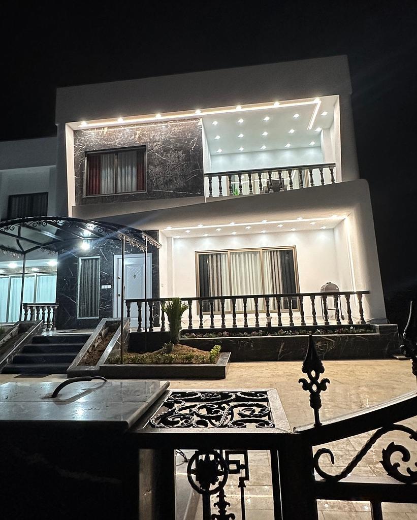 ویلا مدرن سه خوابه استخردار ساحلی