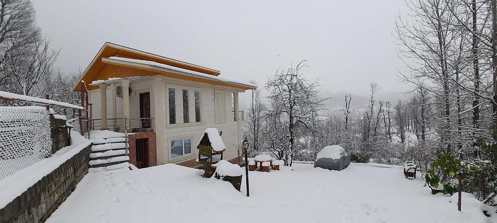 ویلا جنگلی آپادانا روستای استخرگاه