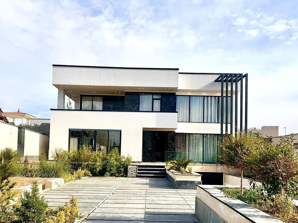 ویلا دوبلکس استخر سرپوشیده نورا