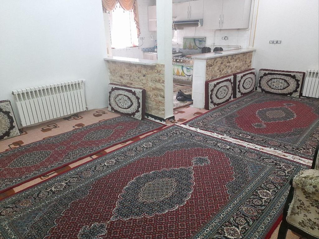 اجاره منزل دو خوابه نزدیک دریاچه زریوار