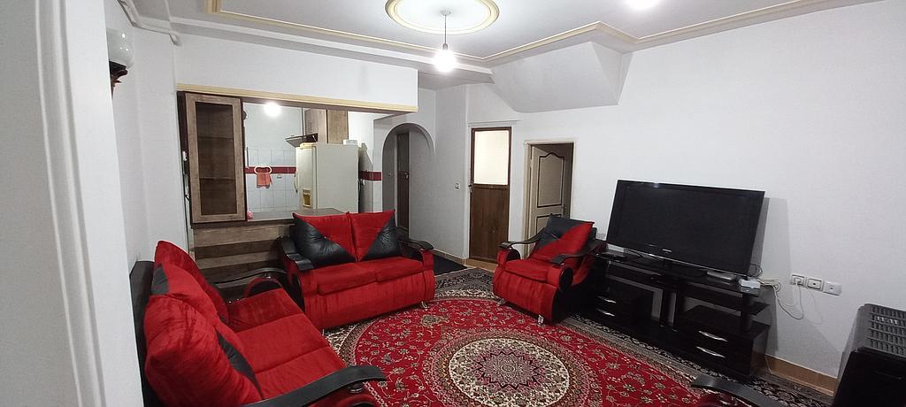 سوئیت ۵۵ متری دربست مرکز شهر لاهیجان