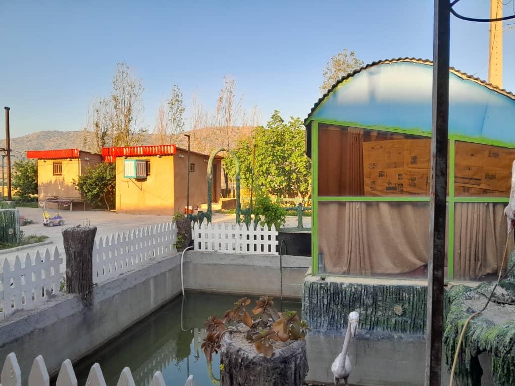 اقامتگاه بومگردی بابر سالار در نورآباد ممسنی