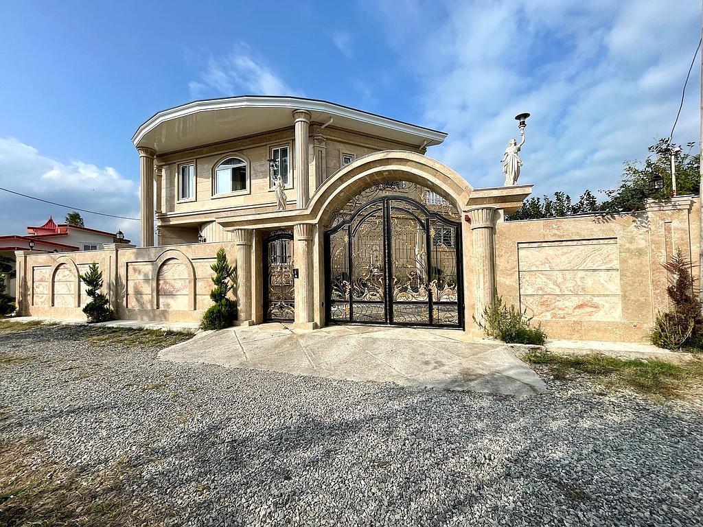 ویلا سه خوابه استخردار جنگلی یانا