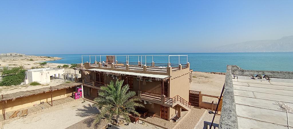 اقامتگاه إلسیف ساحل فیروزه ای نایبند