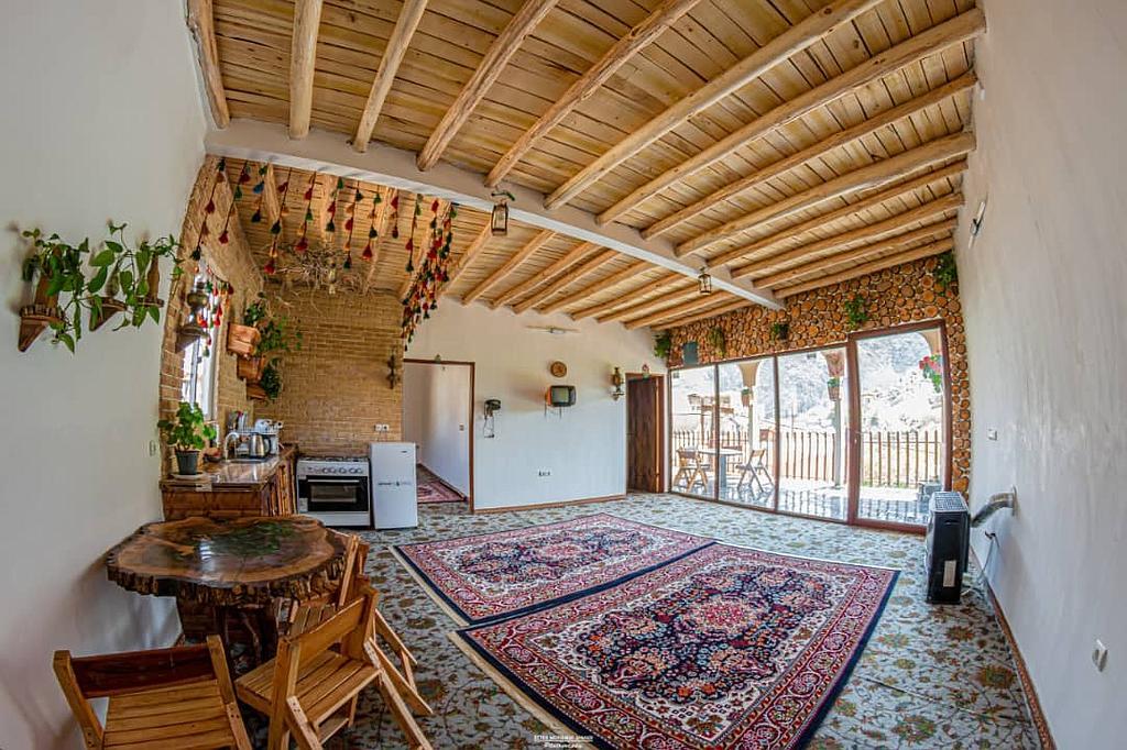 سرای آرامش برزک کاشان-خانه بهشت