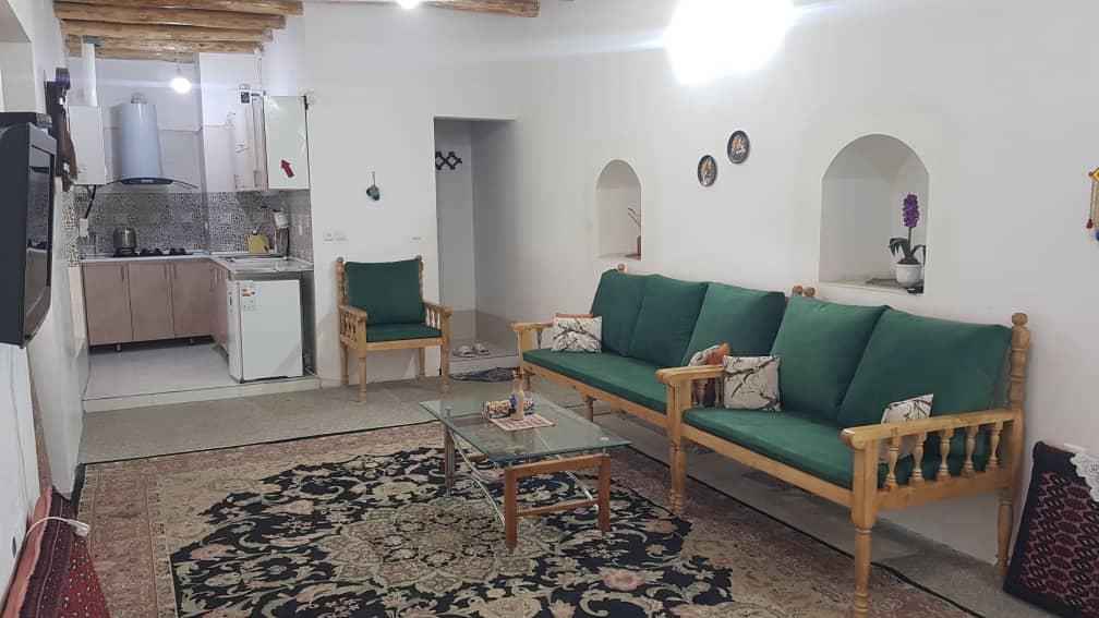 اقامتگاه سنتی شهربانو ؛ واحد نارون