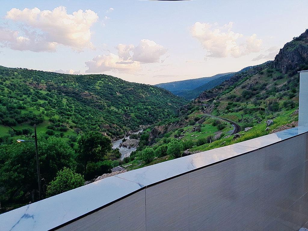 منزل ویلایی در آبشار بیشه خرم آباد