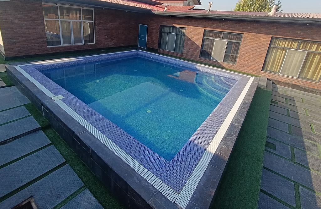 ویلایی گلدن پارادایس در چهارباغ