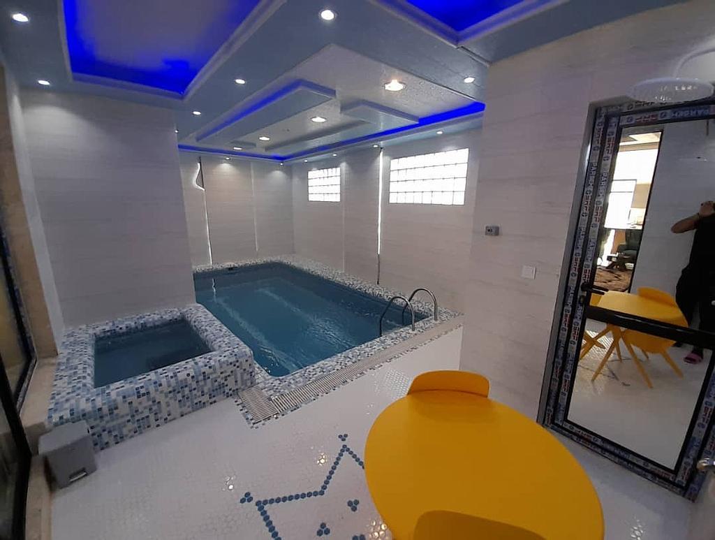 ویلا شهرکی استخر آبگرم لاکچری جنب خانه دریا