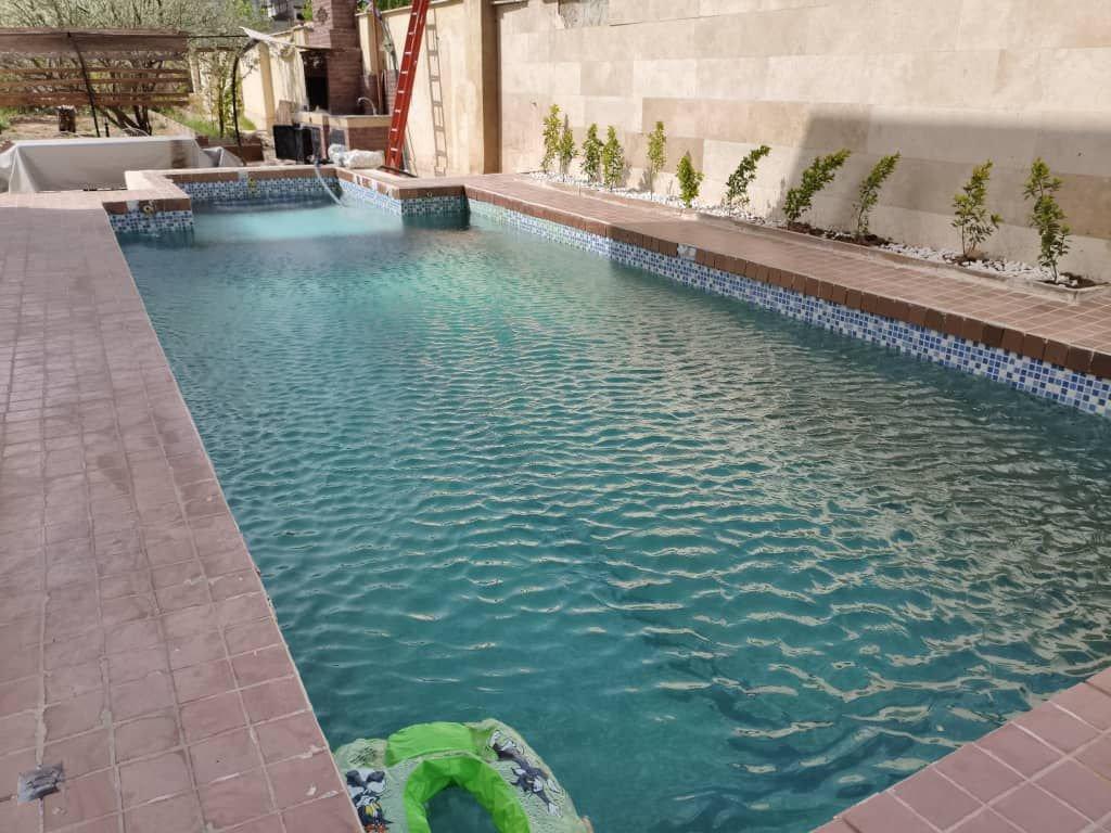 عمارت هوتارو با استخر آبگرم در زعفرانیه