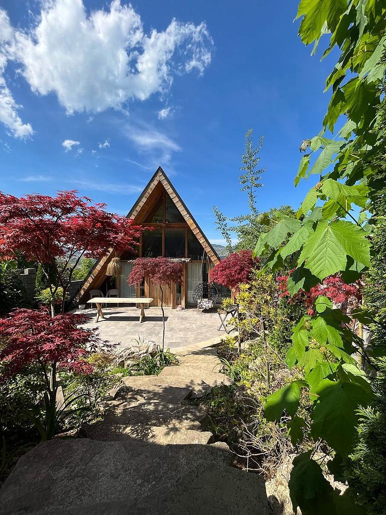 رزرو کلبه سوئیسی چوبی در کلاردشت