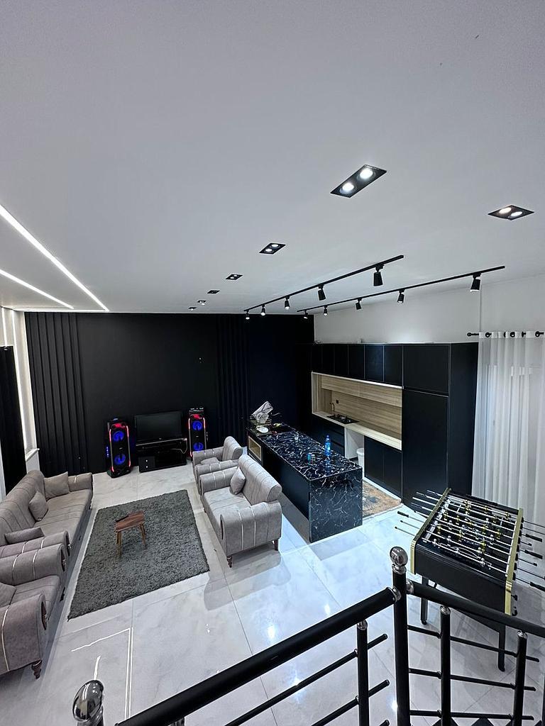 ویلا سورنا استخر چهار فصل جکوزی