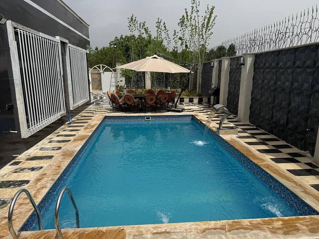 ویلای استخردار دو خوابه لاکچری