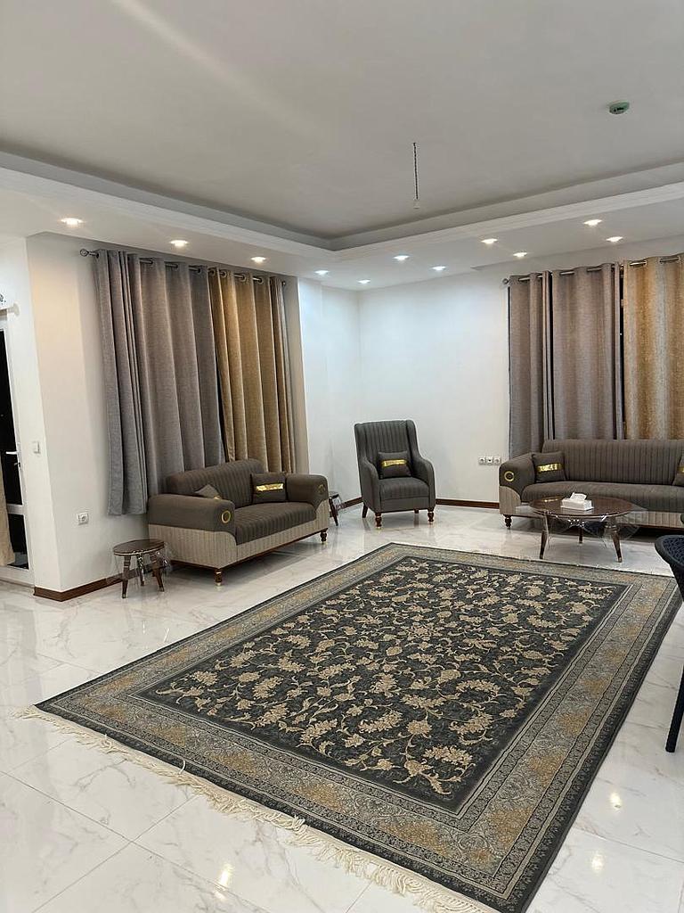 آپارتمان خانه خورشید واحد 8