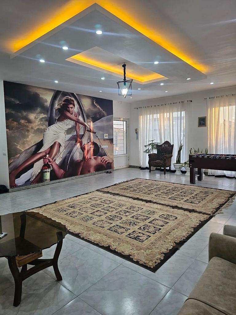 ویلایی دو خوابه با استخر آبگرم